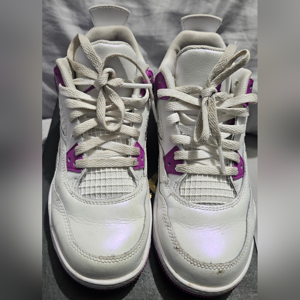 Jordan Retro 4 White and Purple Sneakers Size 1 Y